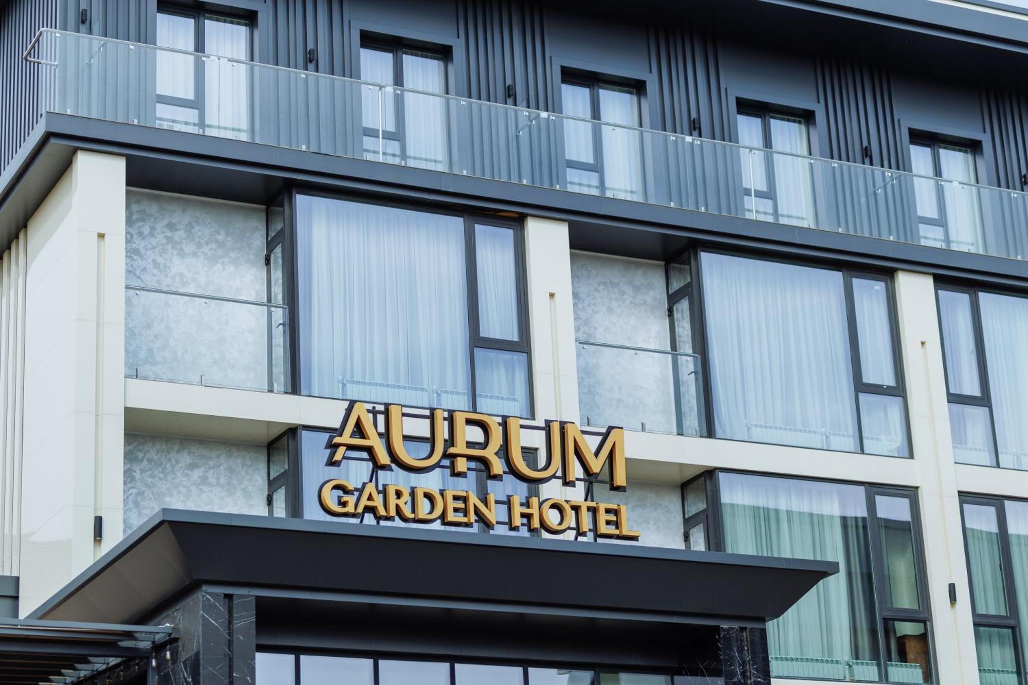 Aurum Garden Hotel Shymkent Esterno foto